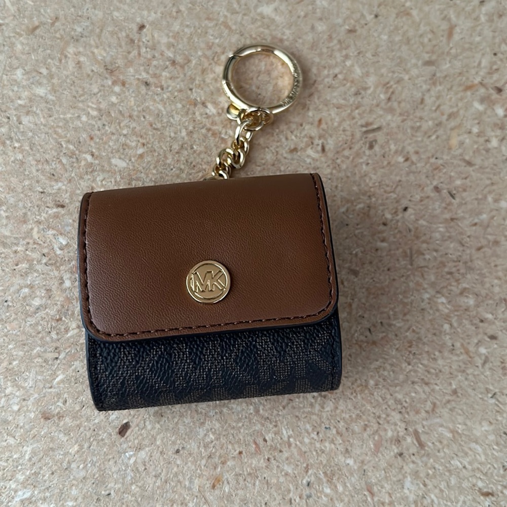Airpod case